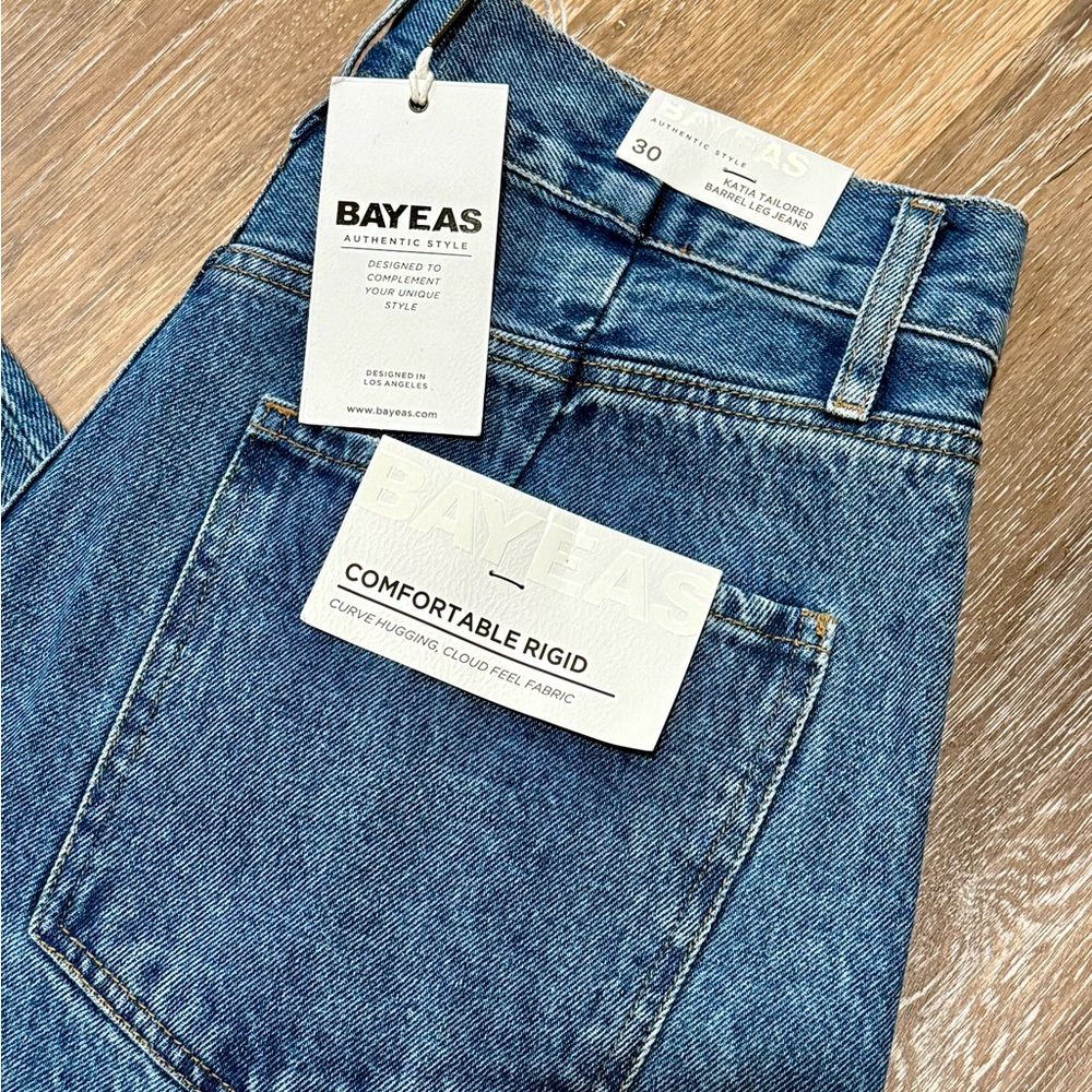 Katia Tailored Barrel Leg Denim Jeans ~ 11/30